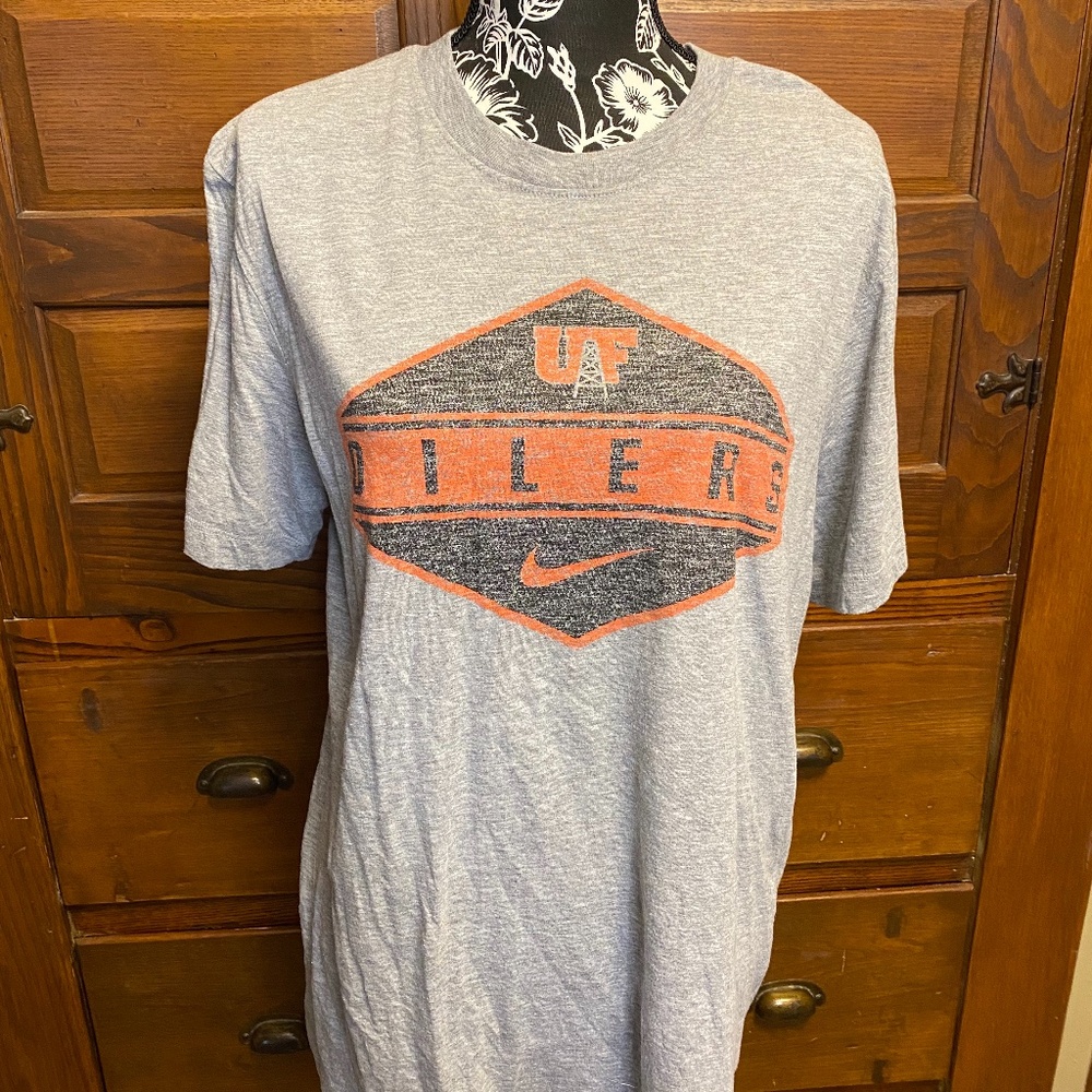 Findlay Oilers Nike DriFit T- Shirt